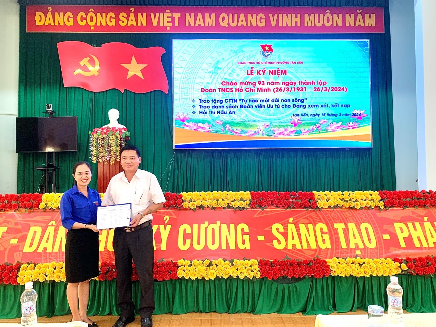 1.6. THANH LAP DOAN